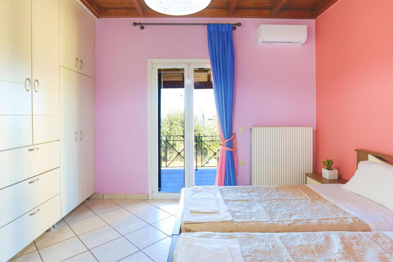 Villa Chrisdina Nymfai Luaran gambar